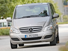 Фото Mercedes-Benz Viano  №17